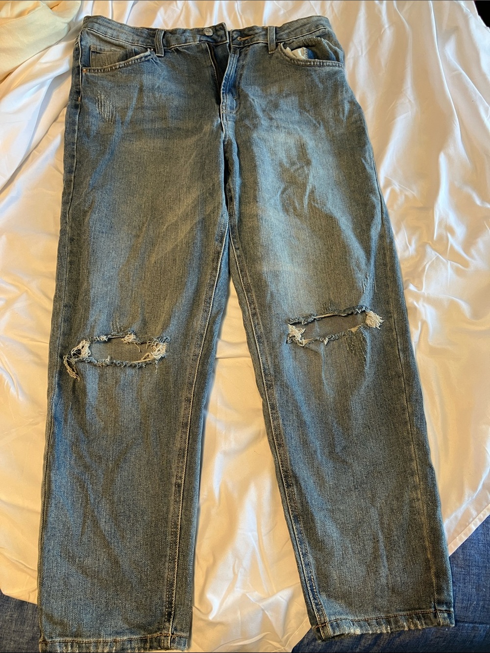 wild fable Relaxed Distressed Blue Jeans